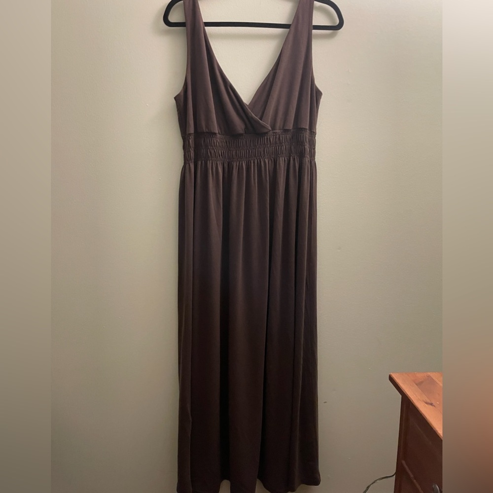 Women’s Eddie Bauer Olive Green Maxi Jersey Knit Dress